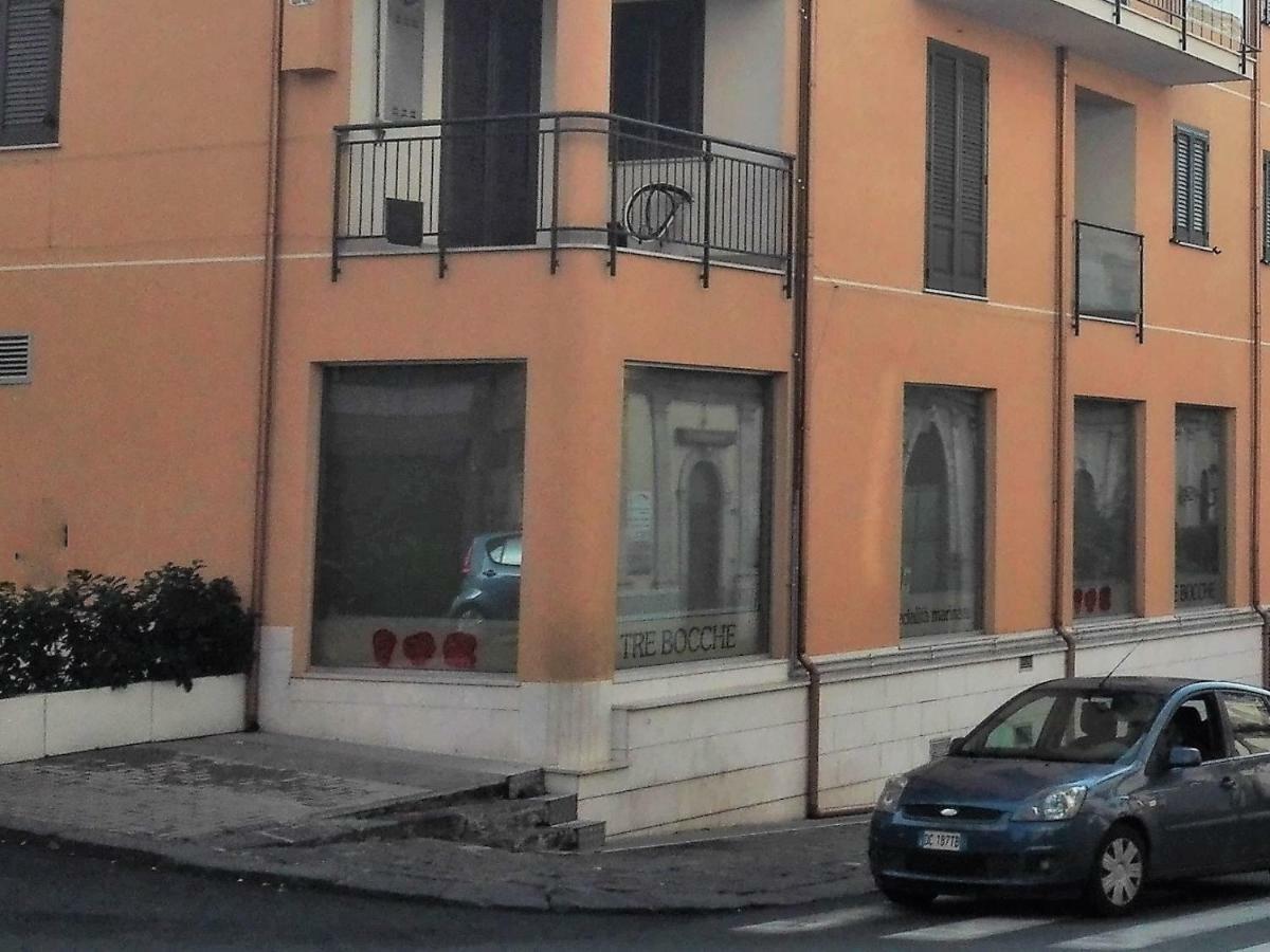 Friends & Family Apartment - Free Parking Car Catania Bagian luar foto